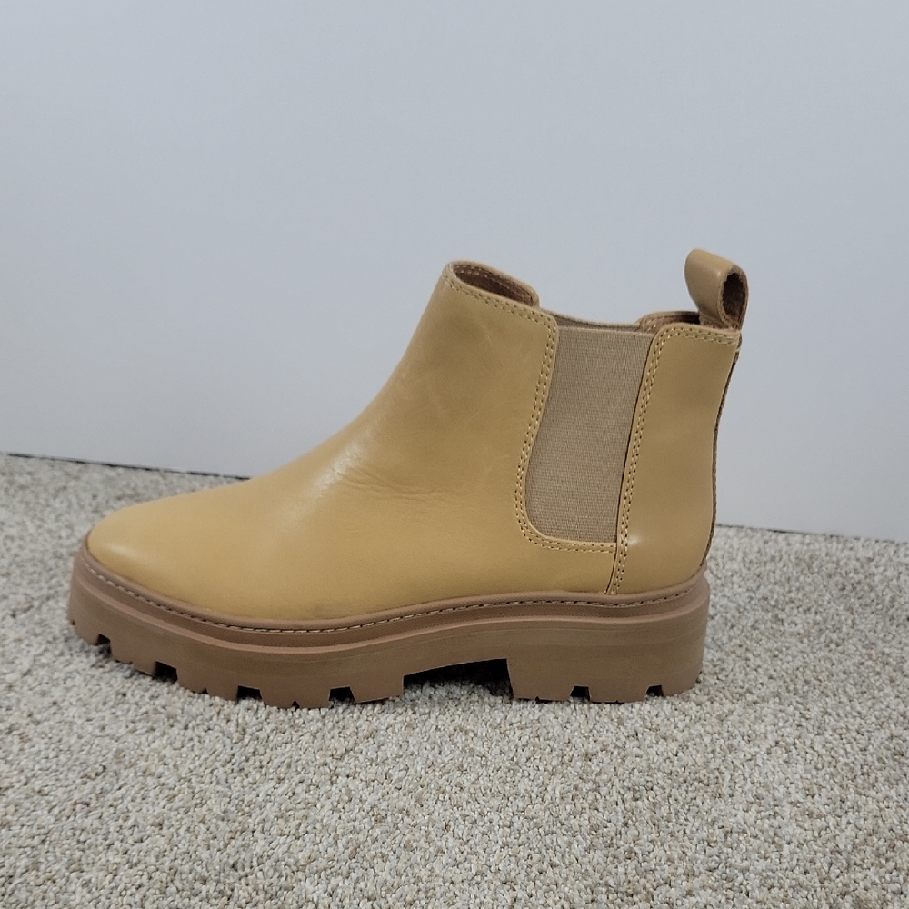 Madewell Paulette Sand Chelsea Boots Sz 6